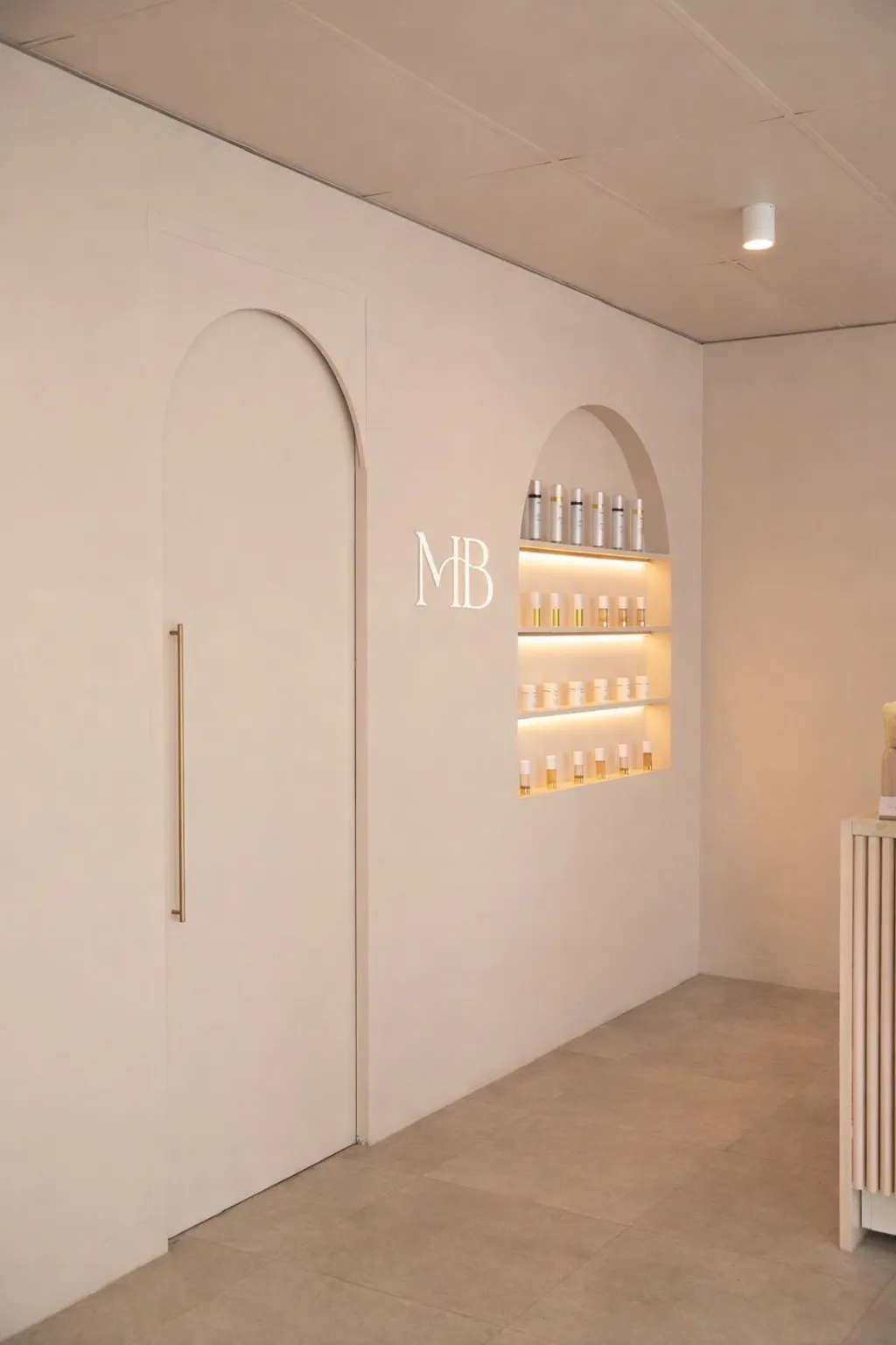 MelaBody clinic interior